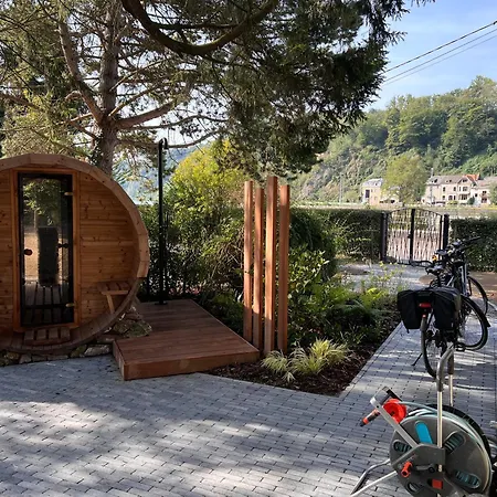 Gite-abicyclette Вилла Yvoir